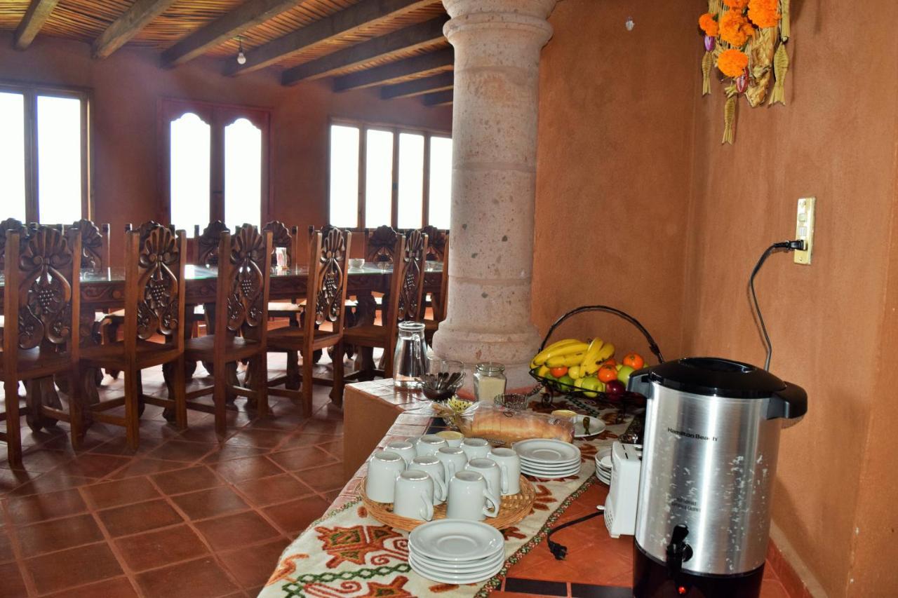 La Gloria De Los Angeles Tzintzuntzán Extérieur photo