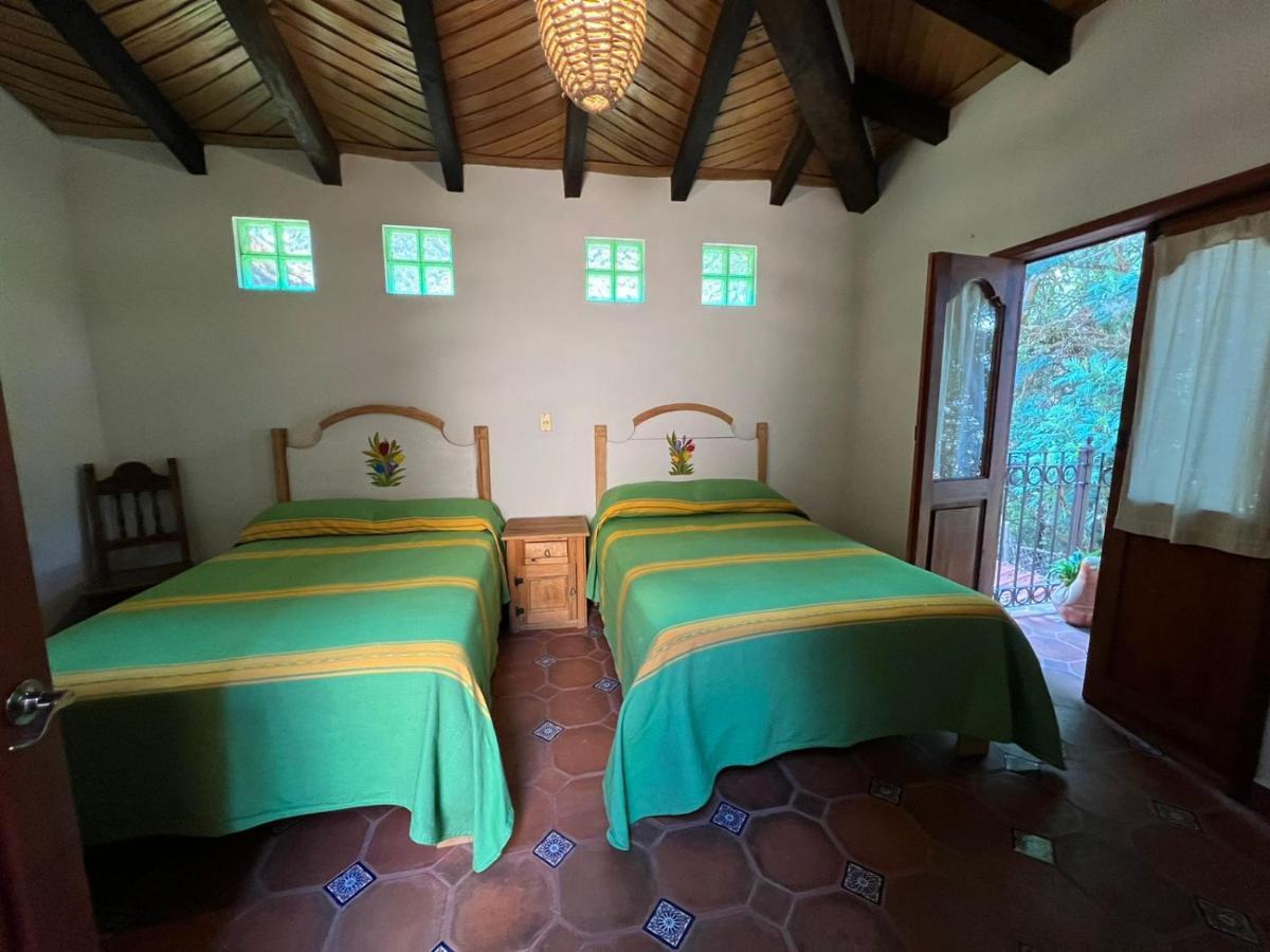 La Gloria De Los Angeles Tzintzuntzán Extérieur photo